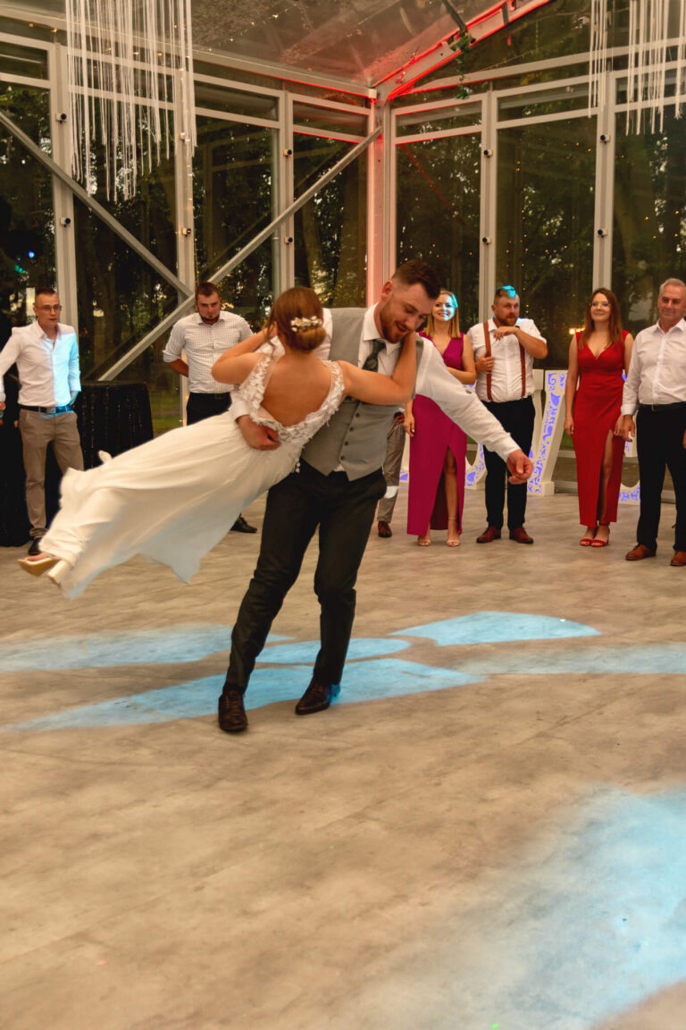 reportaż ślubny, Łódź, fotografia, sesja, fotograf ślubny w Łodzi, wesele, ślub, para młoda, fotograf Łódź