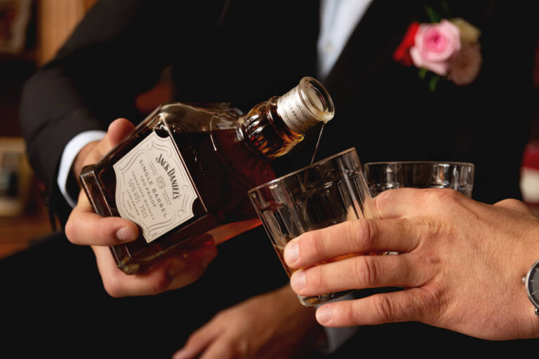 reportaż ślubny, Łódź, fotografia, sesja, fotograf ślubny w Łodzi, wesele, ślub, para młoda, fotograf Łódź