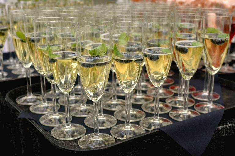 reportaż ślubny, Łódź, fotografia, sesja, fotograf ślubny w Łodzi, wesele, ślub, para młoda, fotograf Łódź